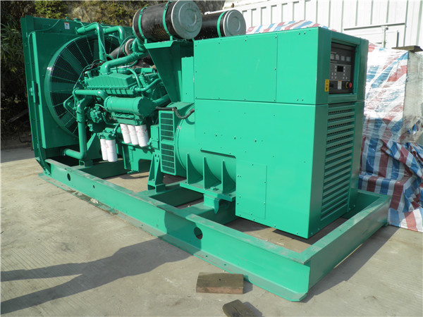 留坝出租发电机 发电机组厂家：柴油发电机组的控制屏的作用是什么？