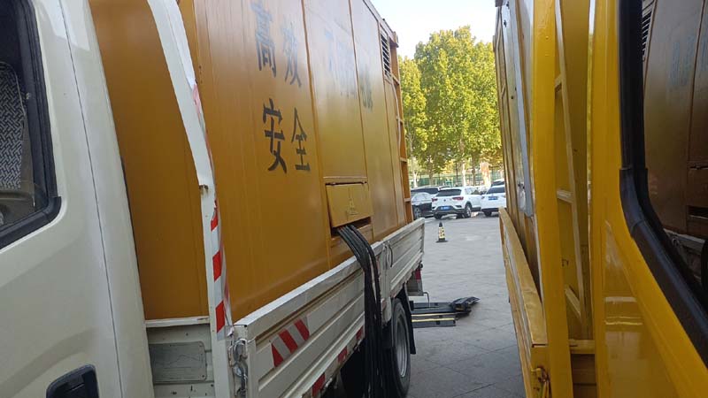 留坝如何判断柴油发电机组和UPS电源的切换时间是否符合要求？
