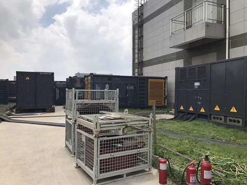 留坝除了定期检查，还有哪些方法可以及时发现接触式转速表探头的磨损？